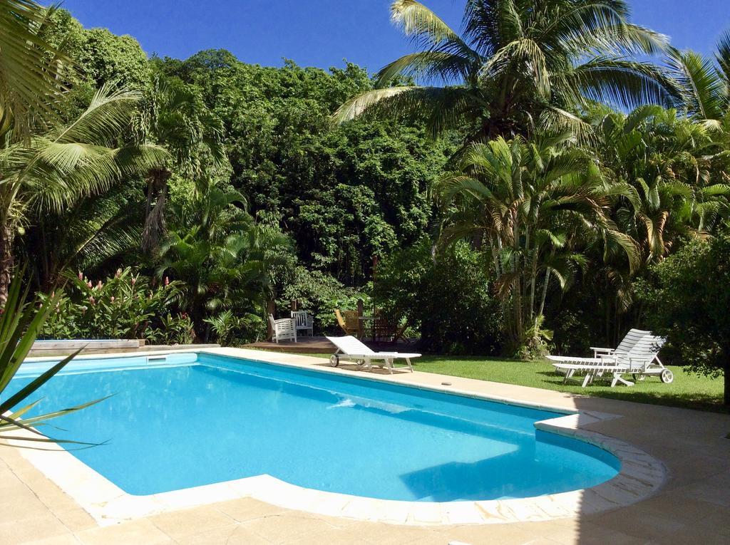 Mangoplaya *